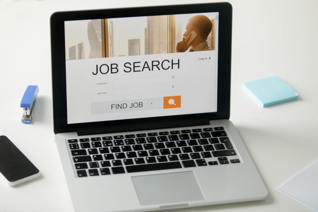 How to Start a Job Board Website?
